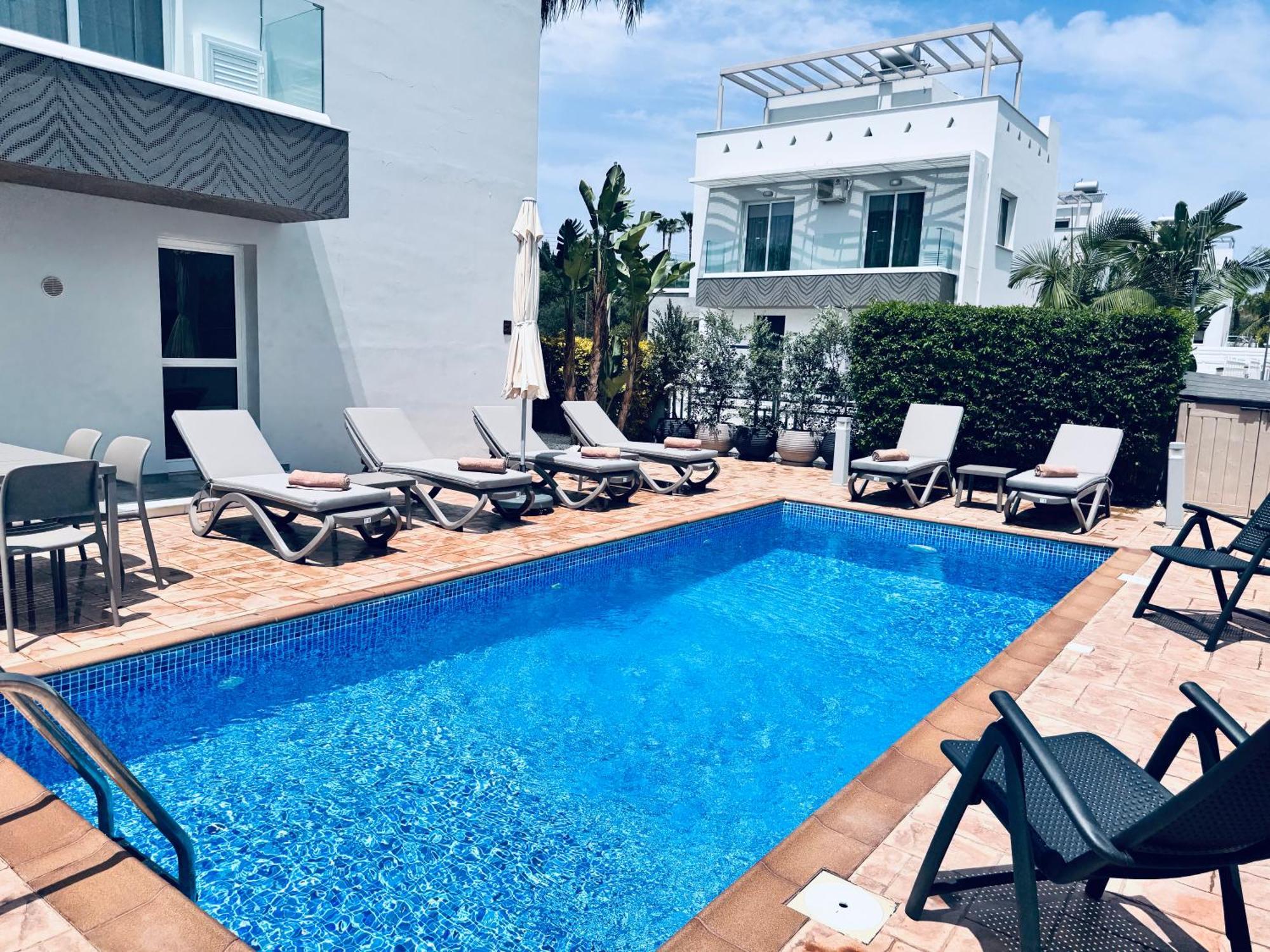 Villa Nissini Wana Luxury *