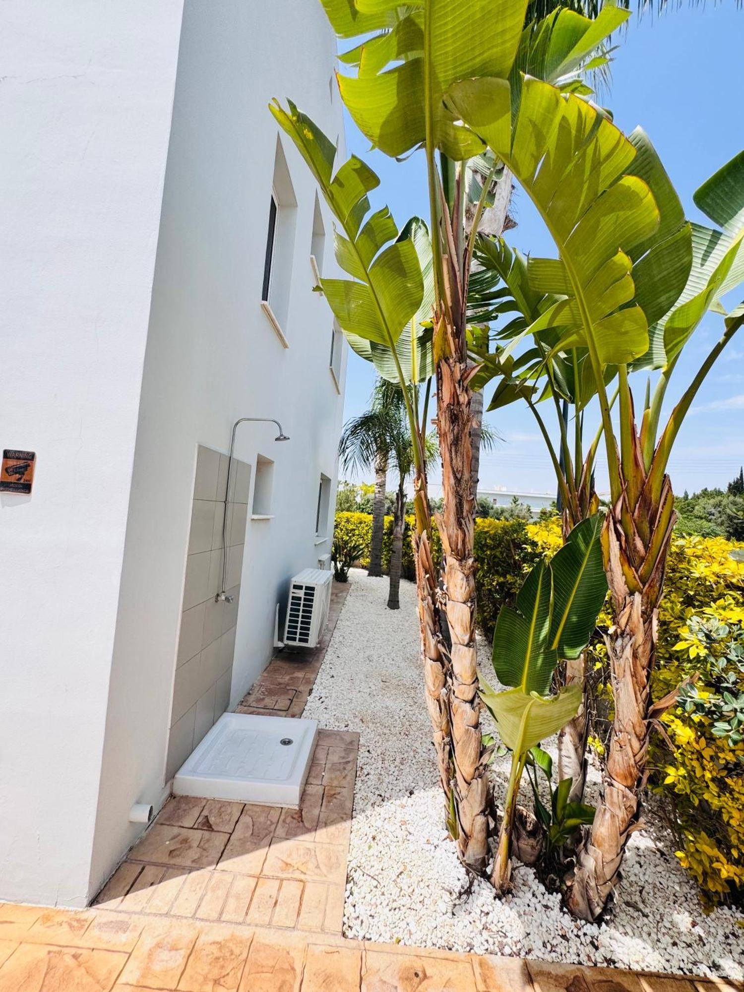 Villa Nissini Wana Luxury *